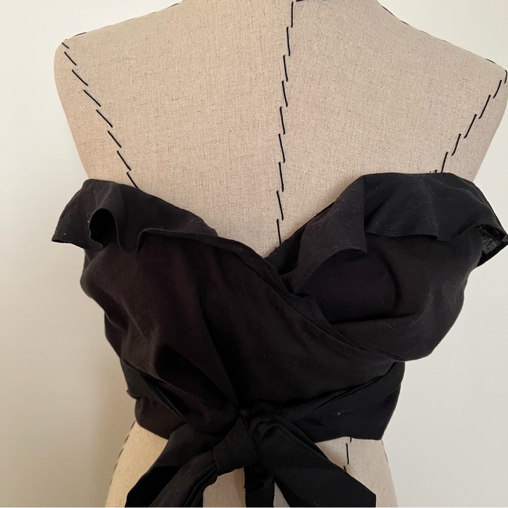 NWT Ruffled Tie-Front Tube Top - Picture 11 of 16